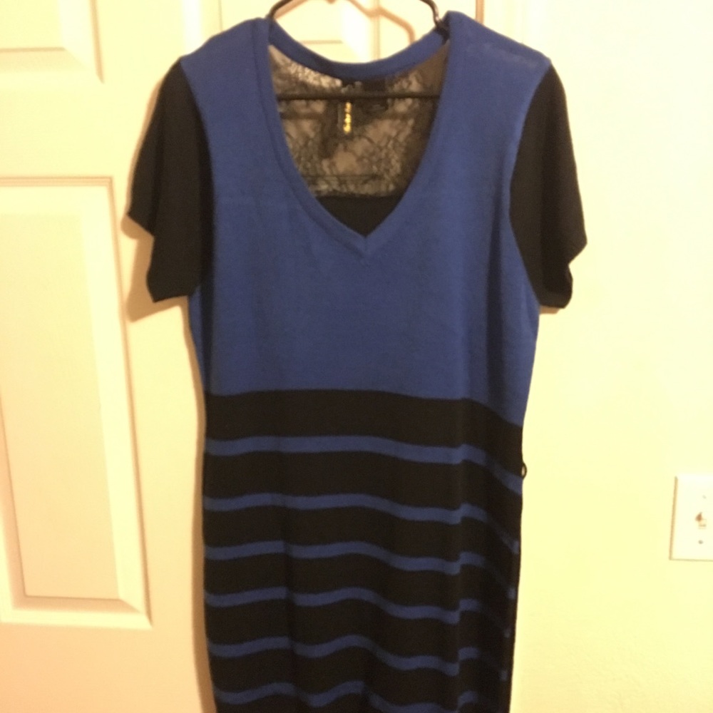 Black/Navy light sweater dress w/lace top back